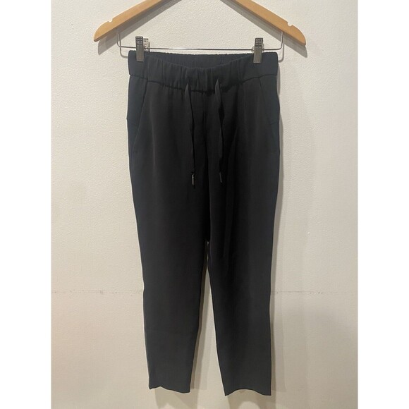 Lululemon On The Fly 7/8 black Pant size 2 - Picture 2 of 6